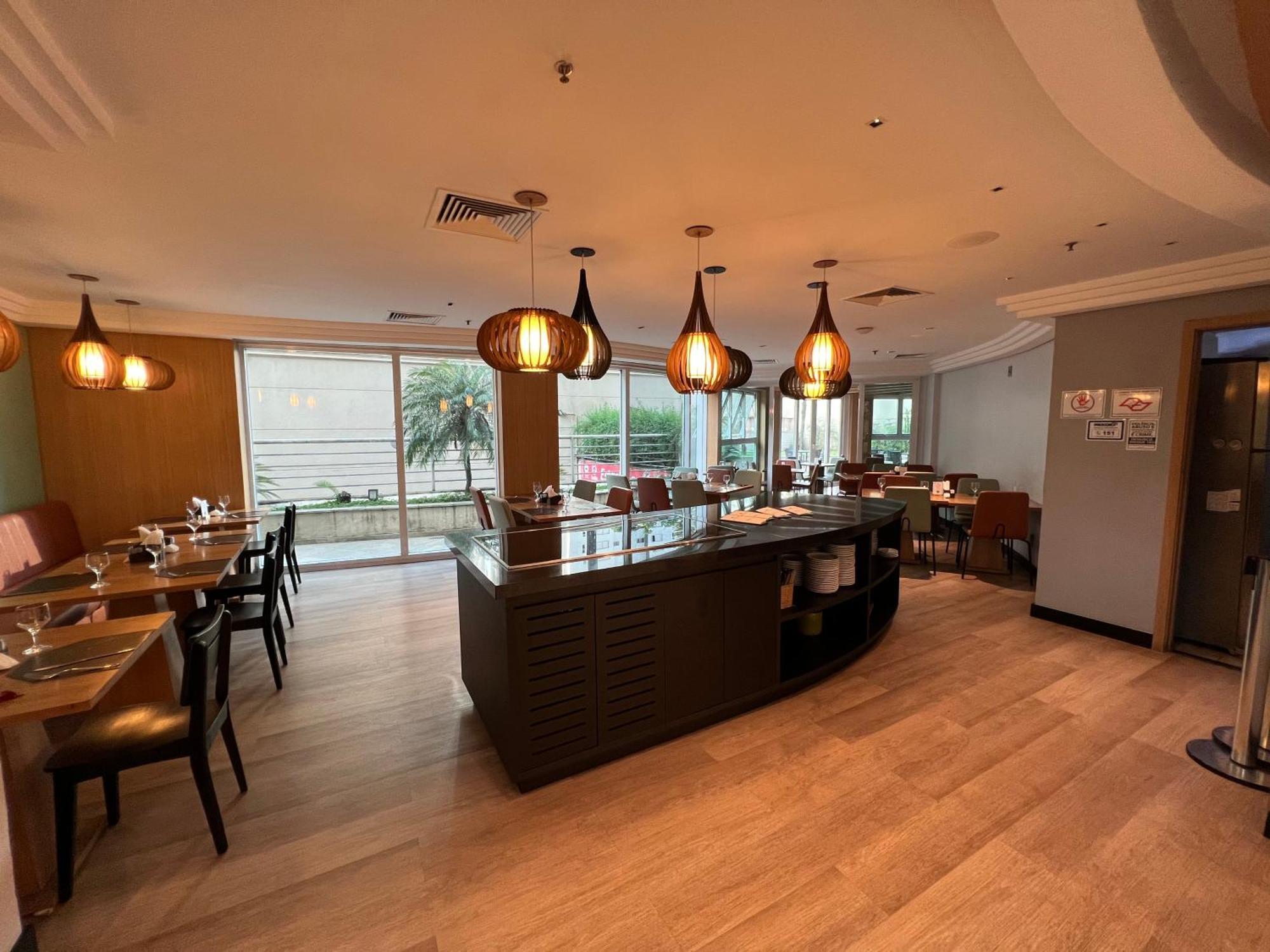 Hotel Moema Ibirapuera Uh1808 Sao Paulo Bagian luar foto